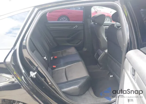 2018 Honda Accord Sport z USA, uszkodzony, nr VIN 1HGCV1F32JA243215